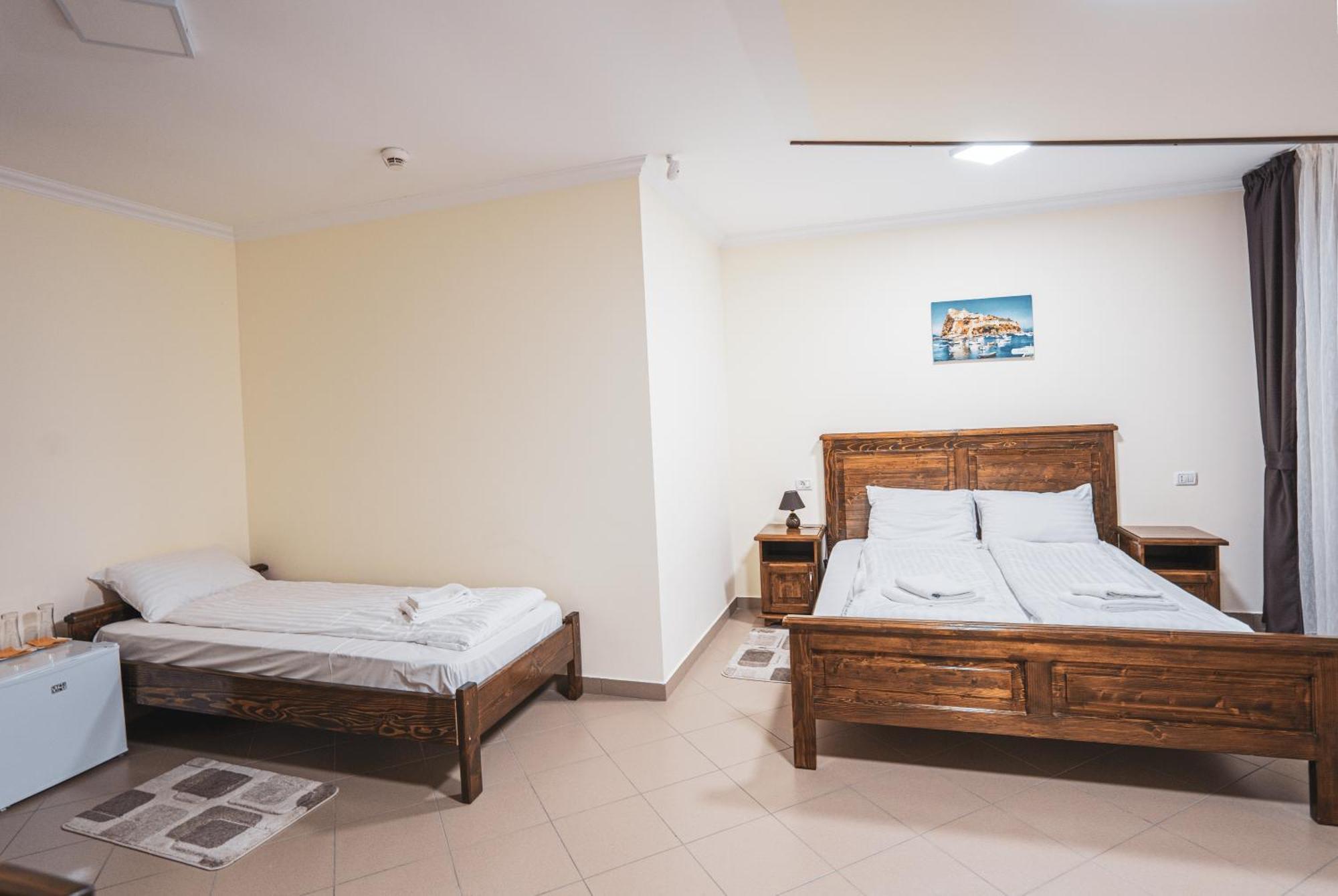 Hotel Rabbit Bran Моечу де Жос Екстериор снимка