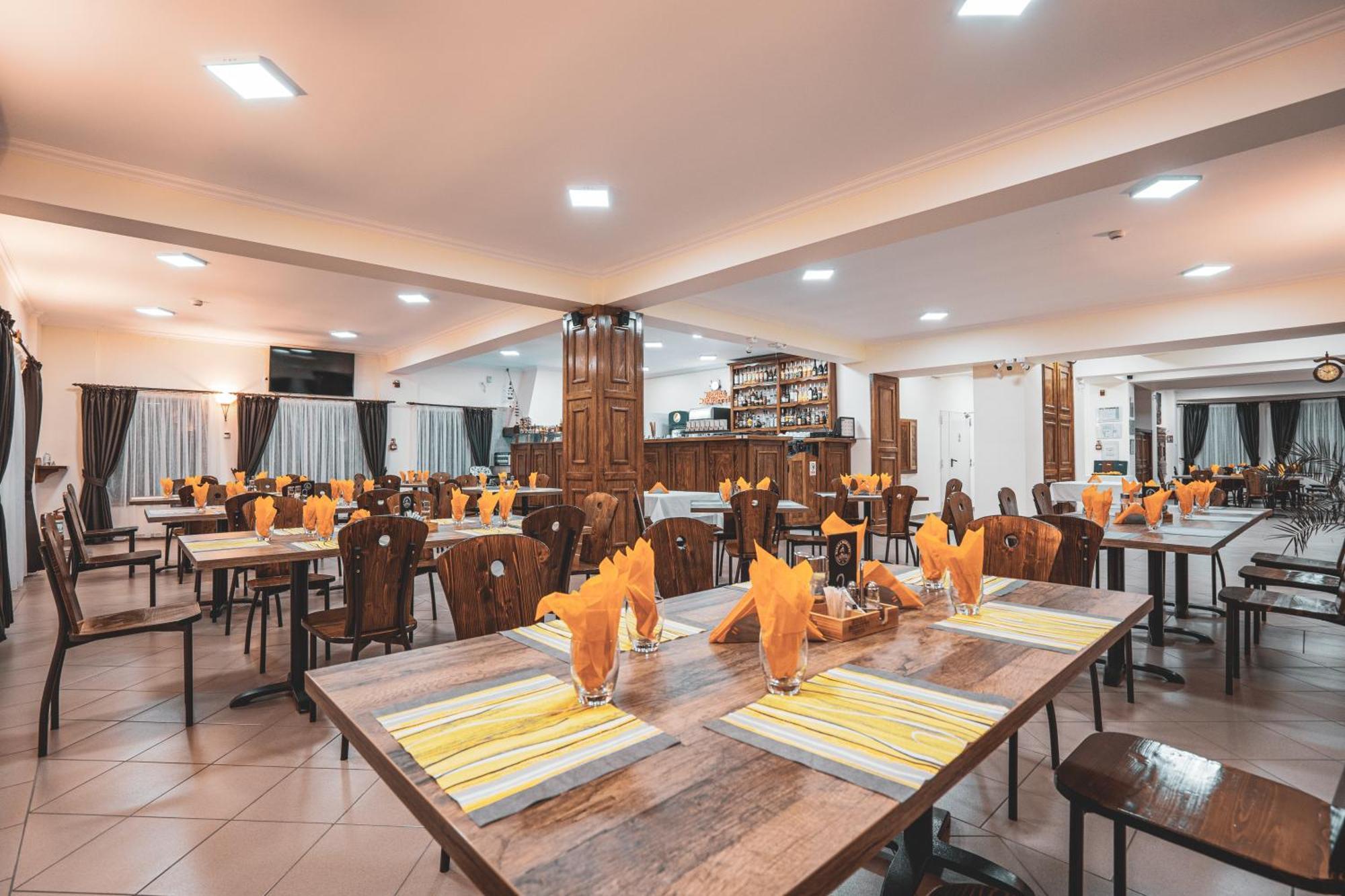 Hotel Rabbit Bran Моечу де Жос Екстериор снимка