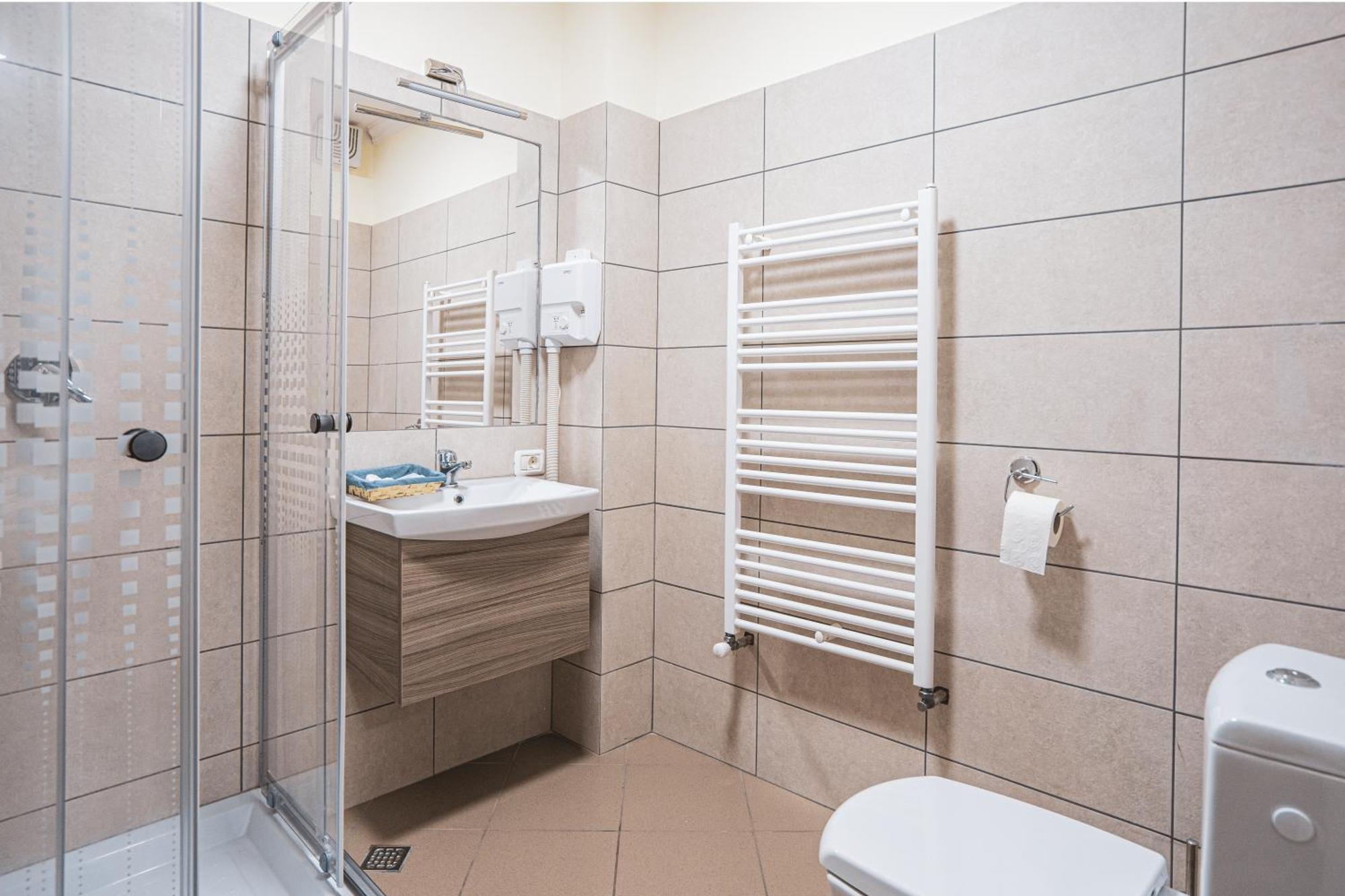 Hotel Rabbit Bran Моечу де Жос Екстериор снимка